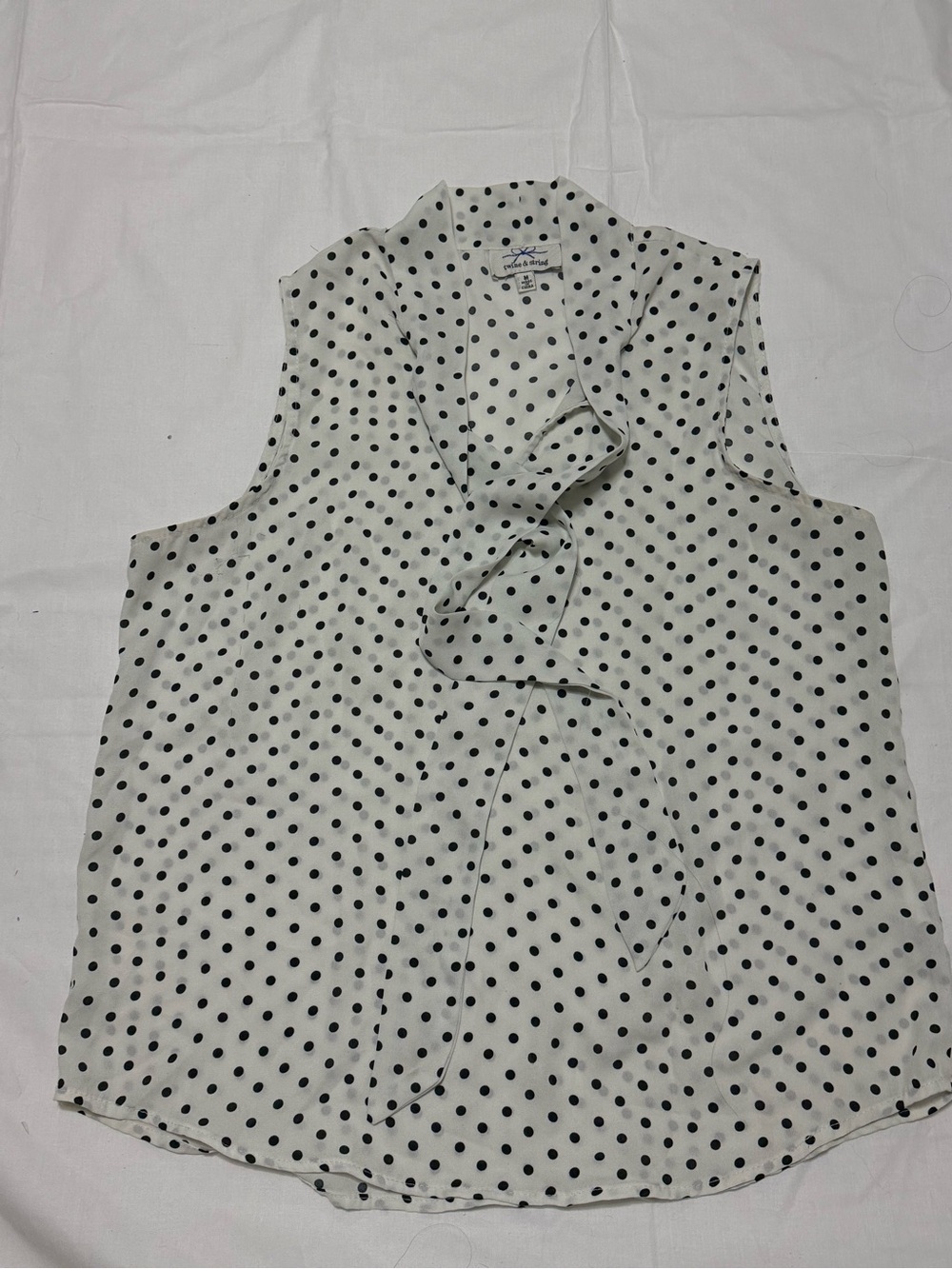 croft & barrow White and Black Polka Dot Sleeveless Button-Down Shirt